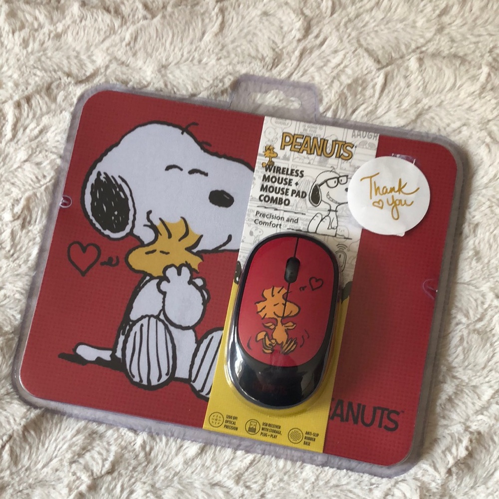 Peanuts Wireless Mouse and Mouse Pad Combo